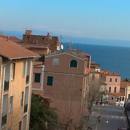 Appartamento E Mansarda Al Mare Рио-Марина Экстерьер фото